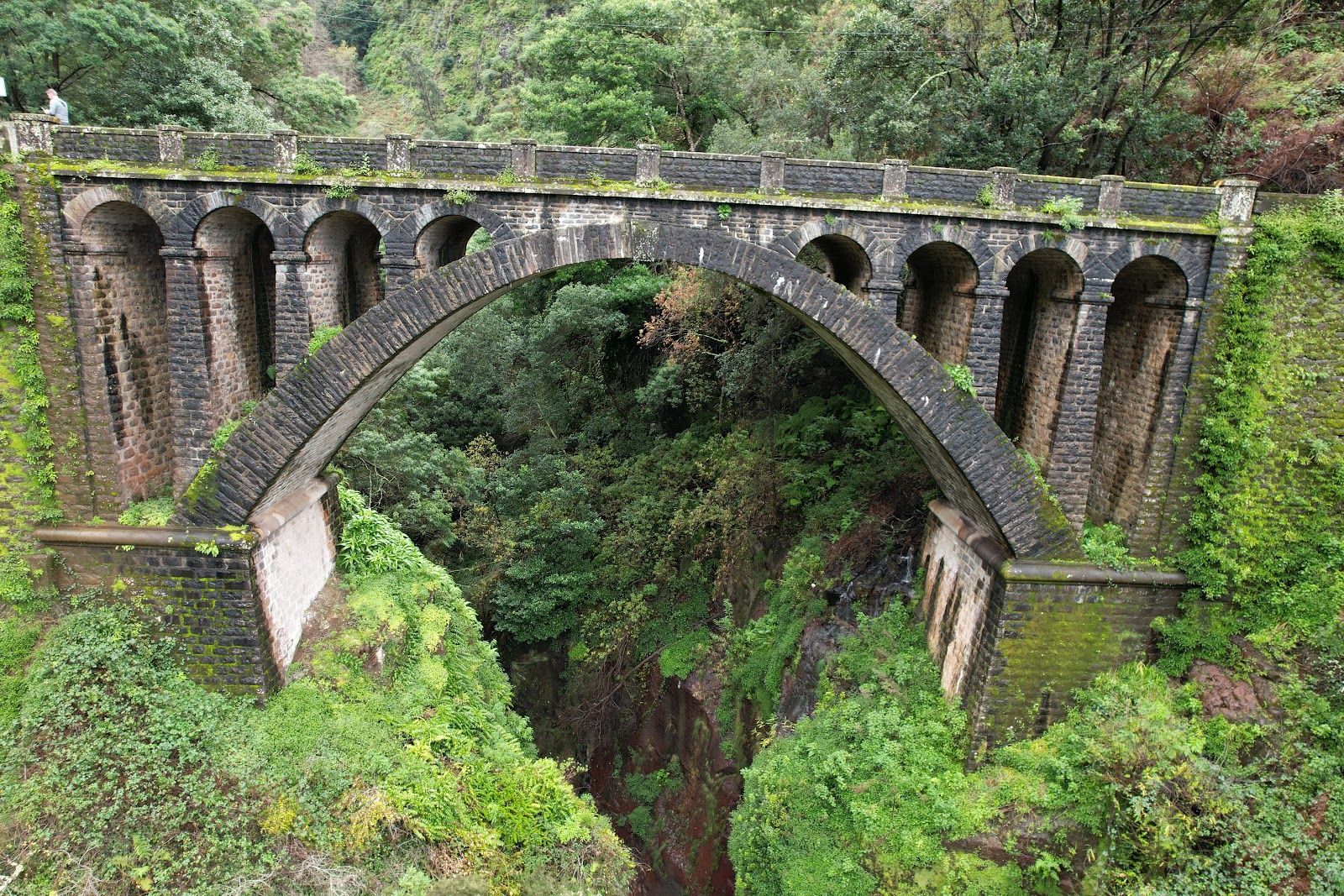 Ribeira d’Ametade Bridge
