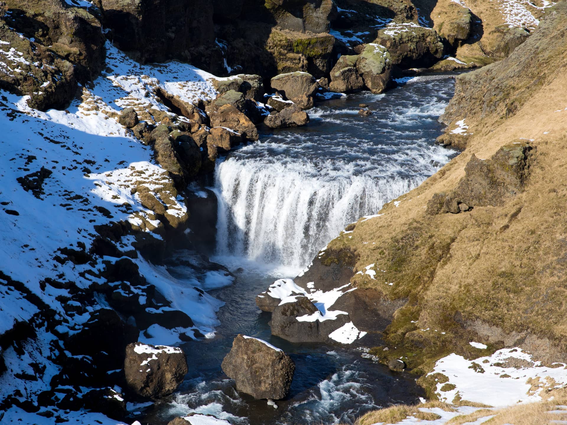 Steinbogafoss Waterfall