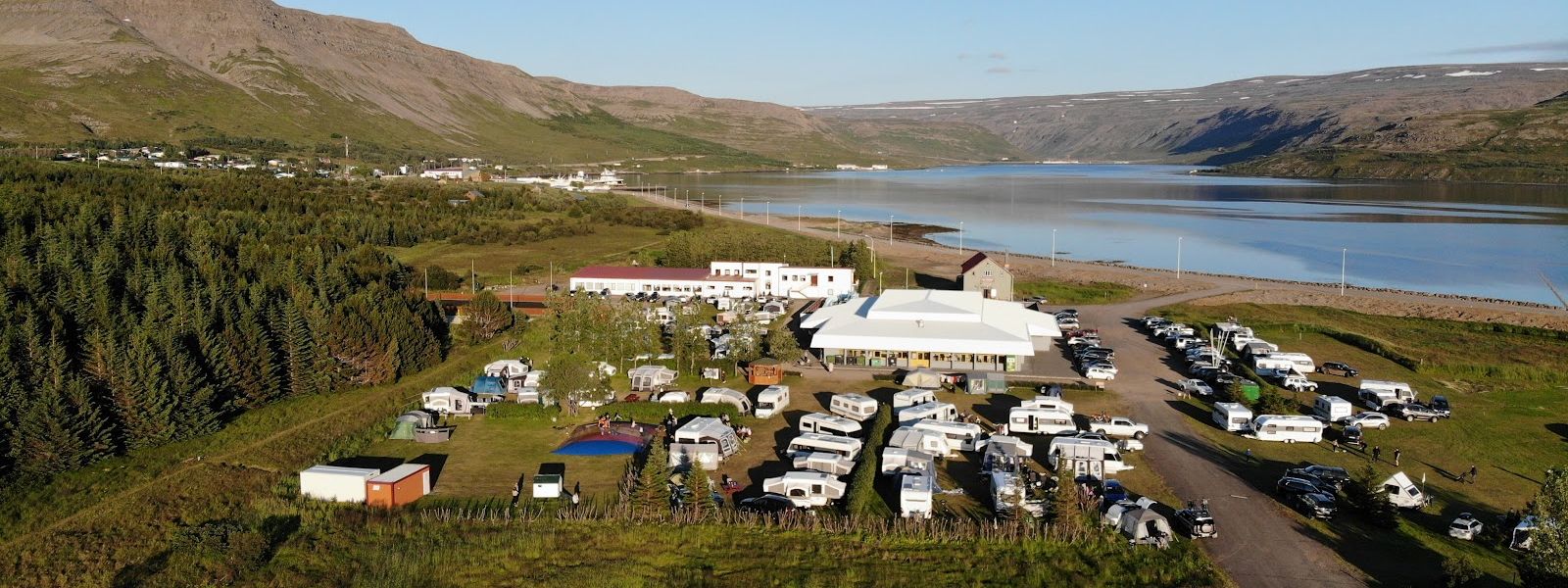 Кемпинг Таулкнафьёрдюр