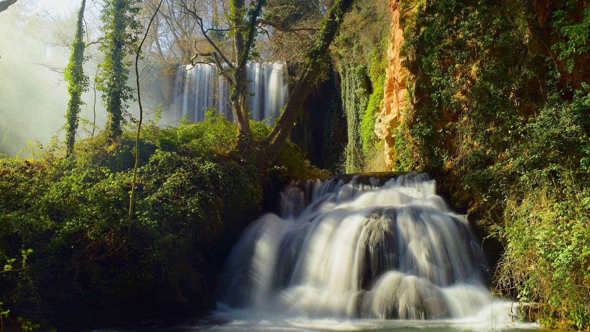 Водопад Кола-де-Кабальо
