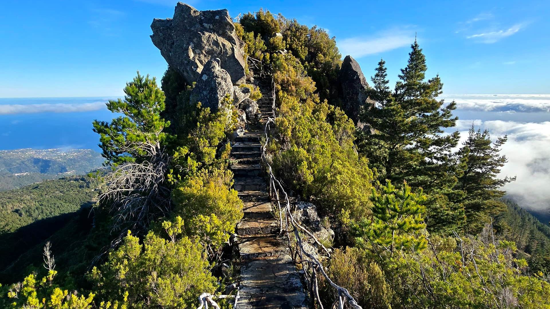 Смотровая площадка Пику-Редондо