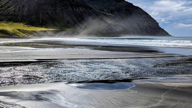 Пляж Миннибакки