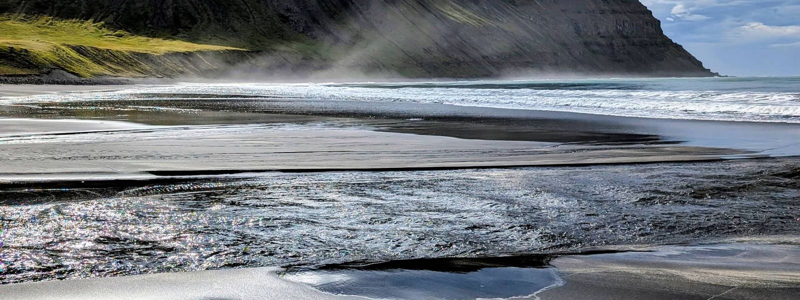 Minnibakki Beach