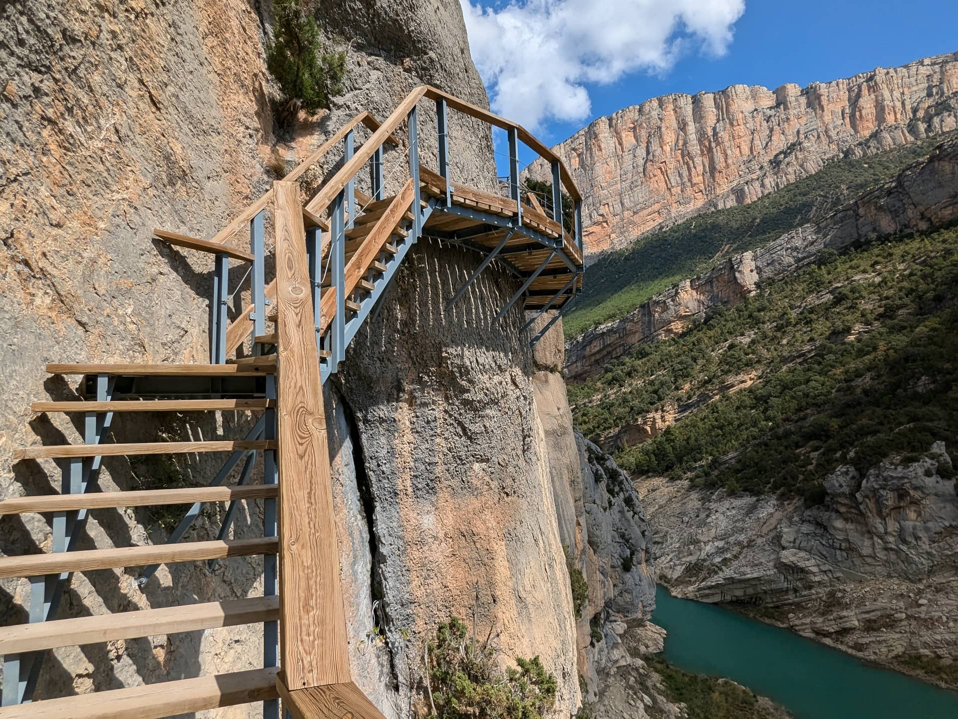 Лестницы Монтфалько