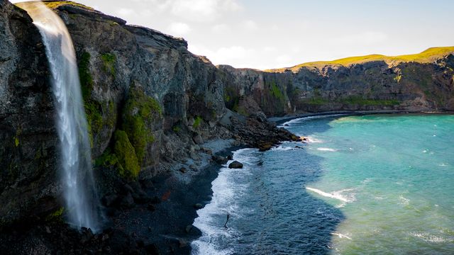 Ketubjorg Cliffs