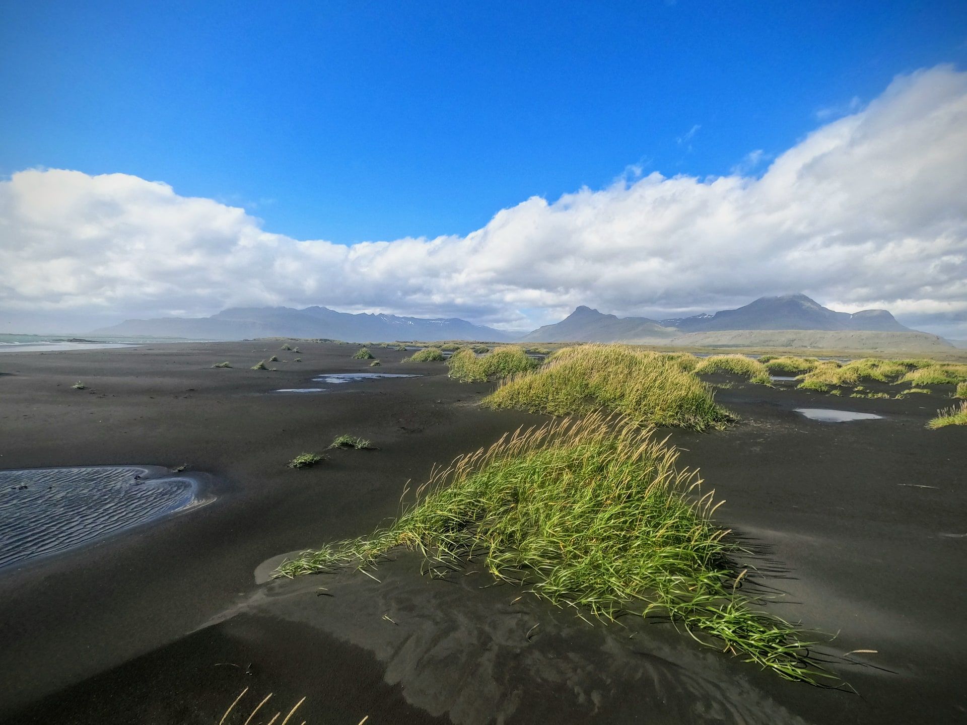 Чёрный пляж Ульфсейярсандур