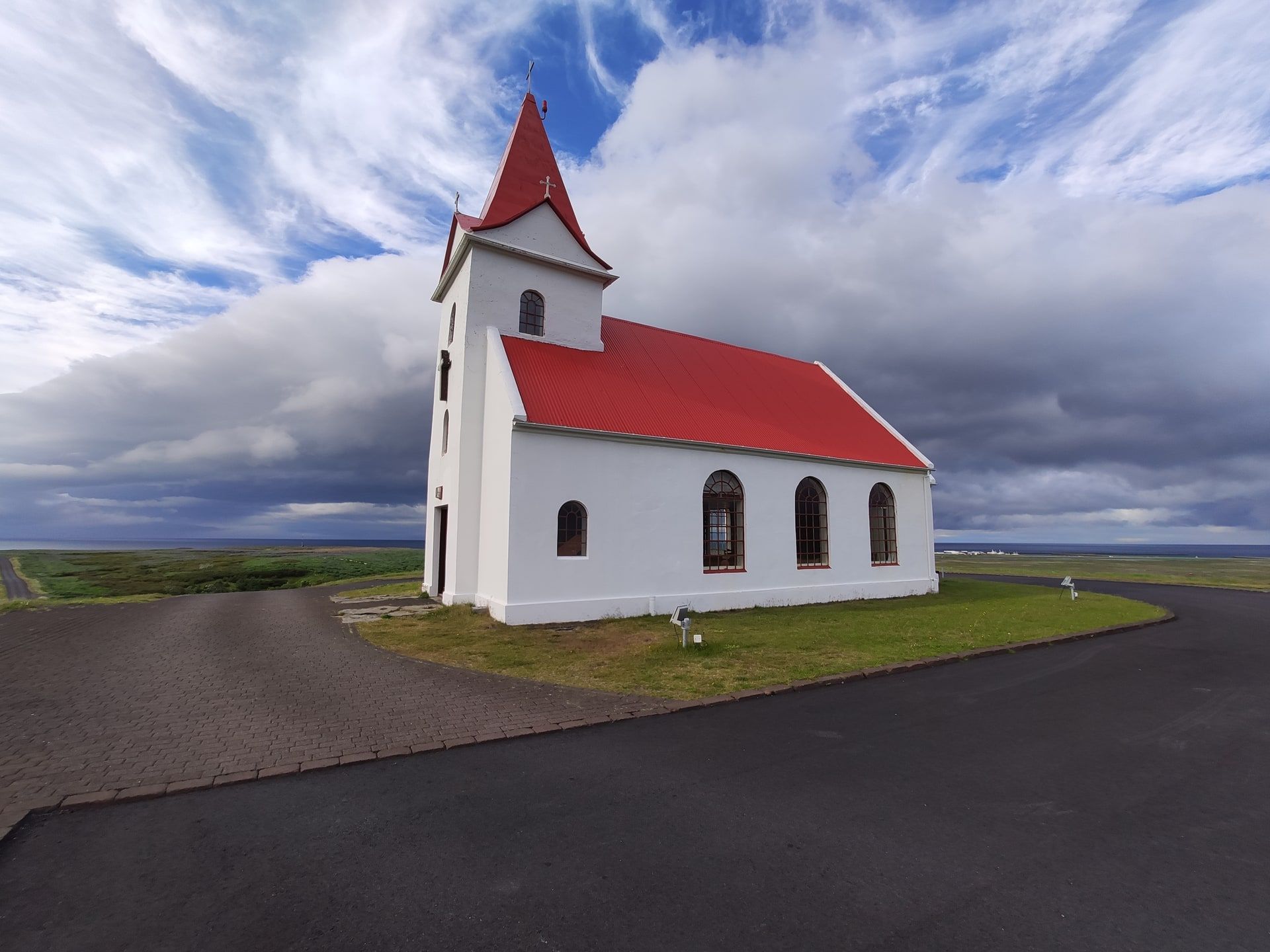Ingjaldsholskirkja church