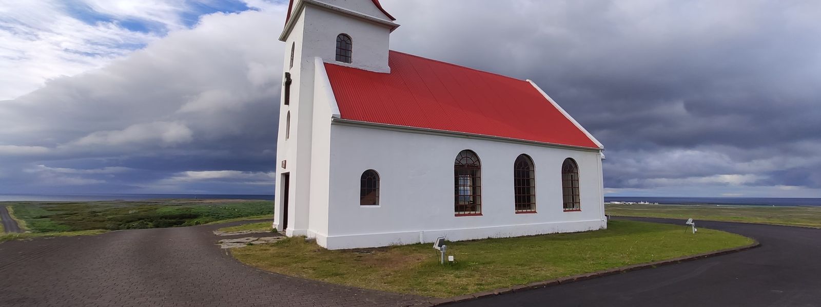 Ingjaldsholskirkja church