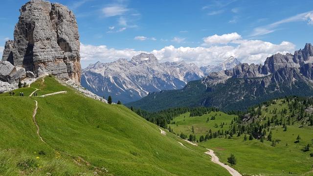 Чінкве Торрі