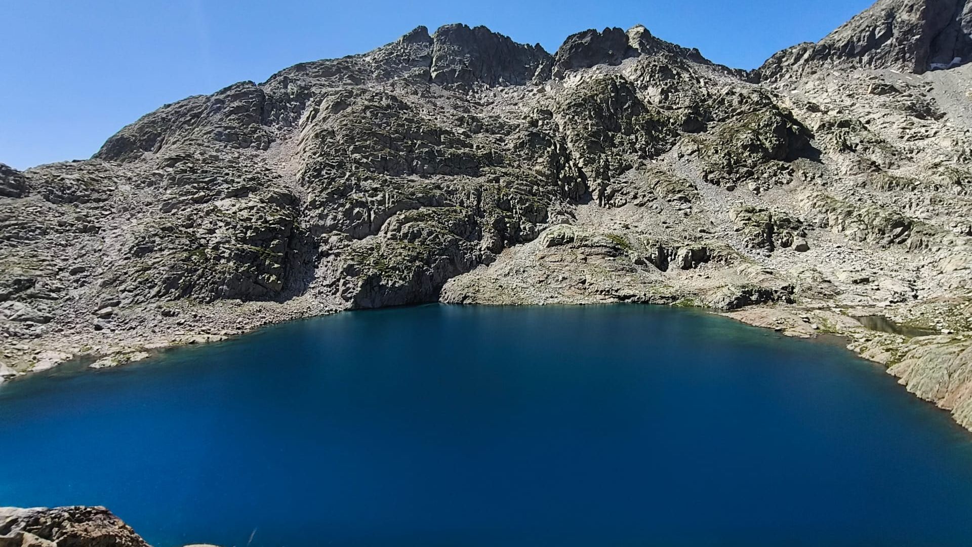 Озера Асулес