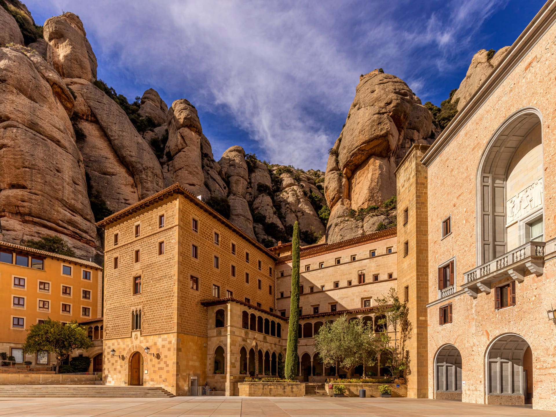 Монастырь Монсеррат