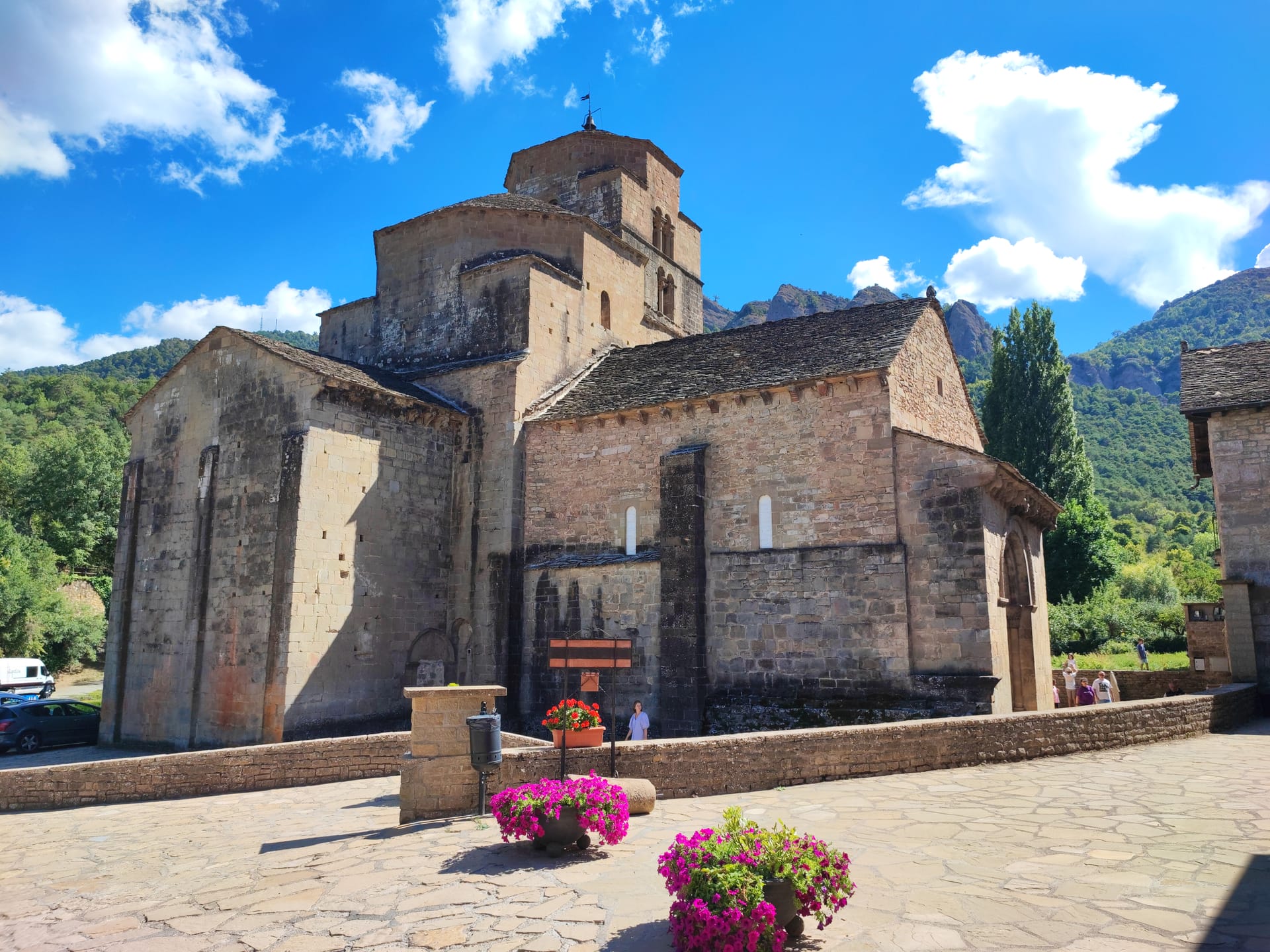 Санта-Крус-де-ла-Серос