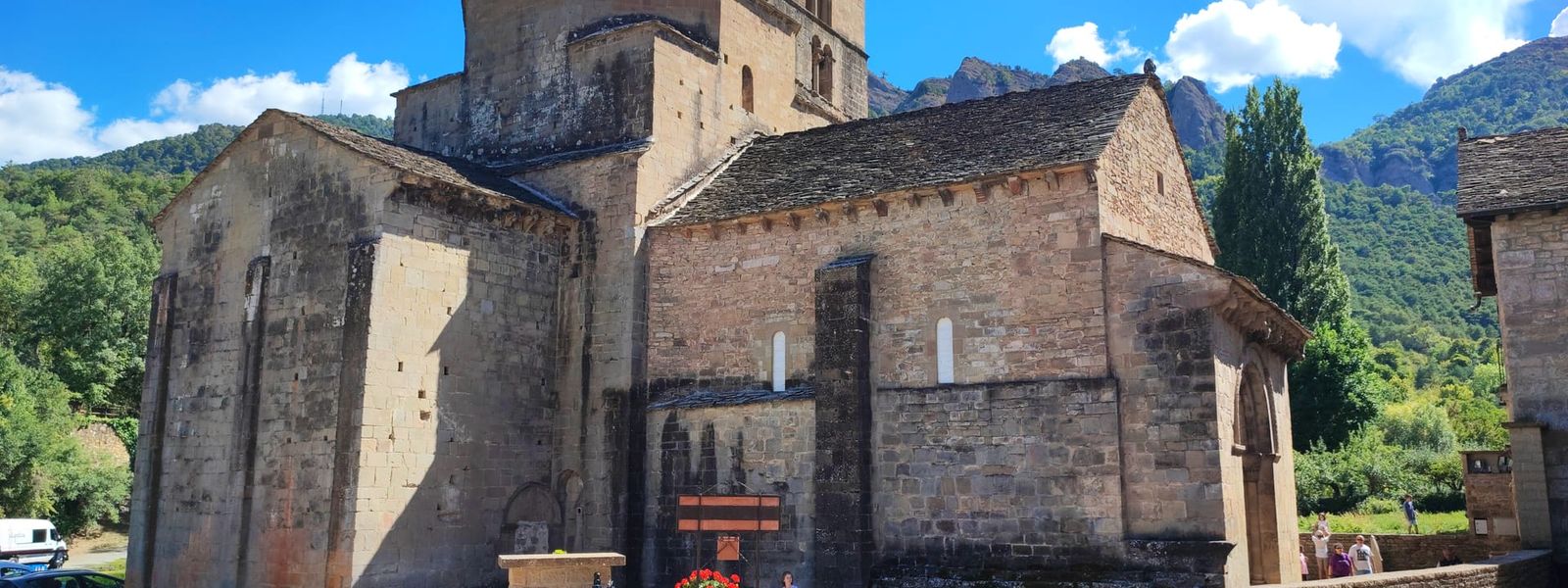 Santa Cruz de la Seros