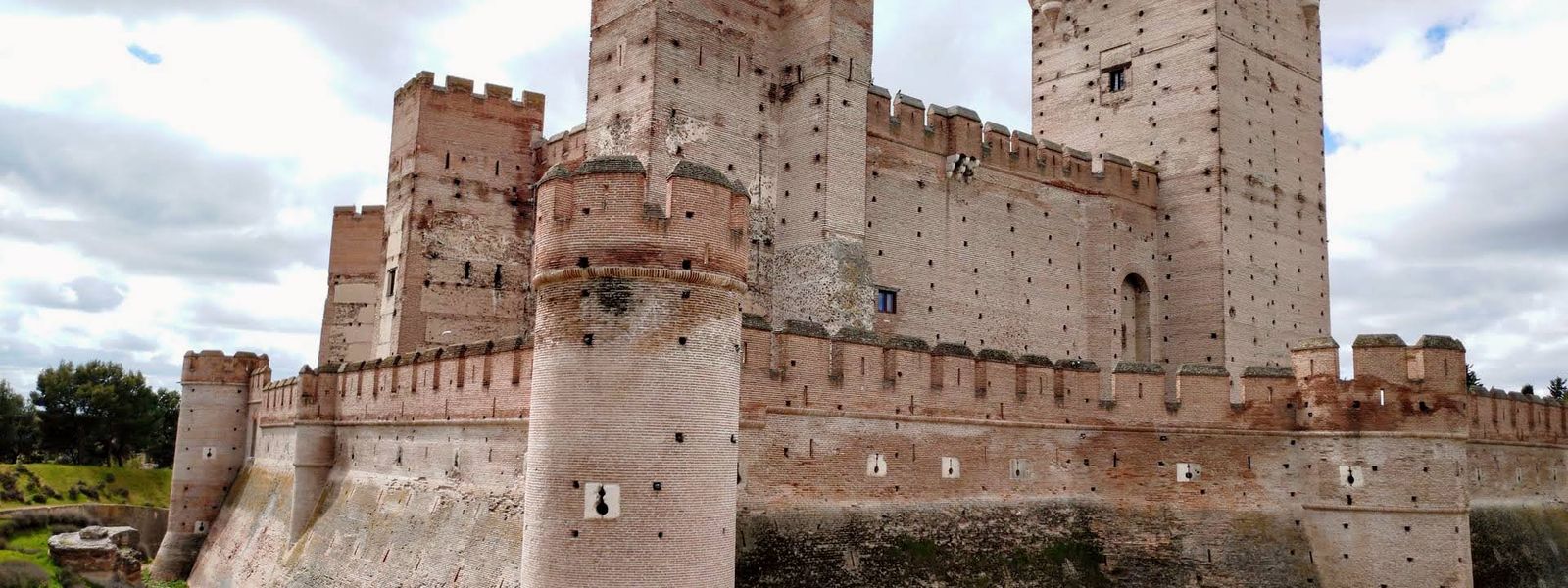 La Mota Castle