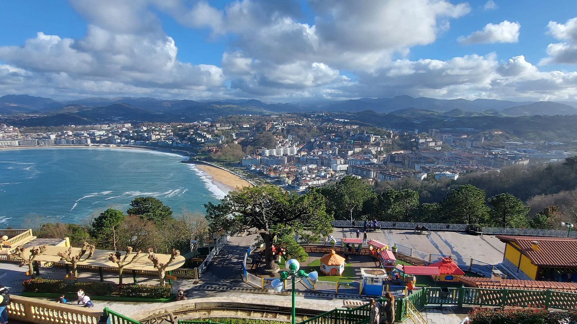 Парк аттракционов Монте-Игельдо