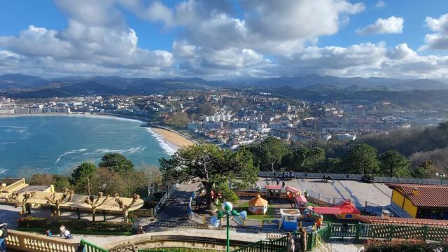 Парк аттракционов Монте-Игельдо