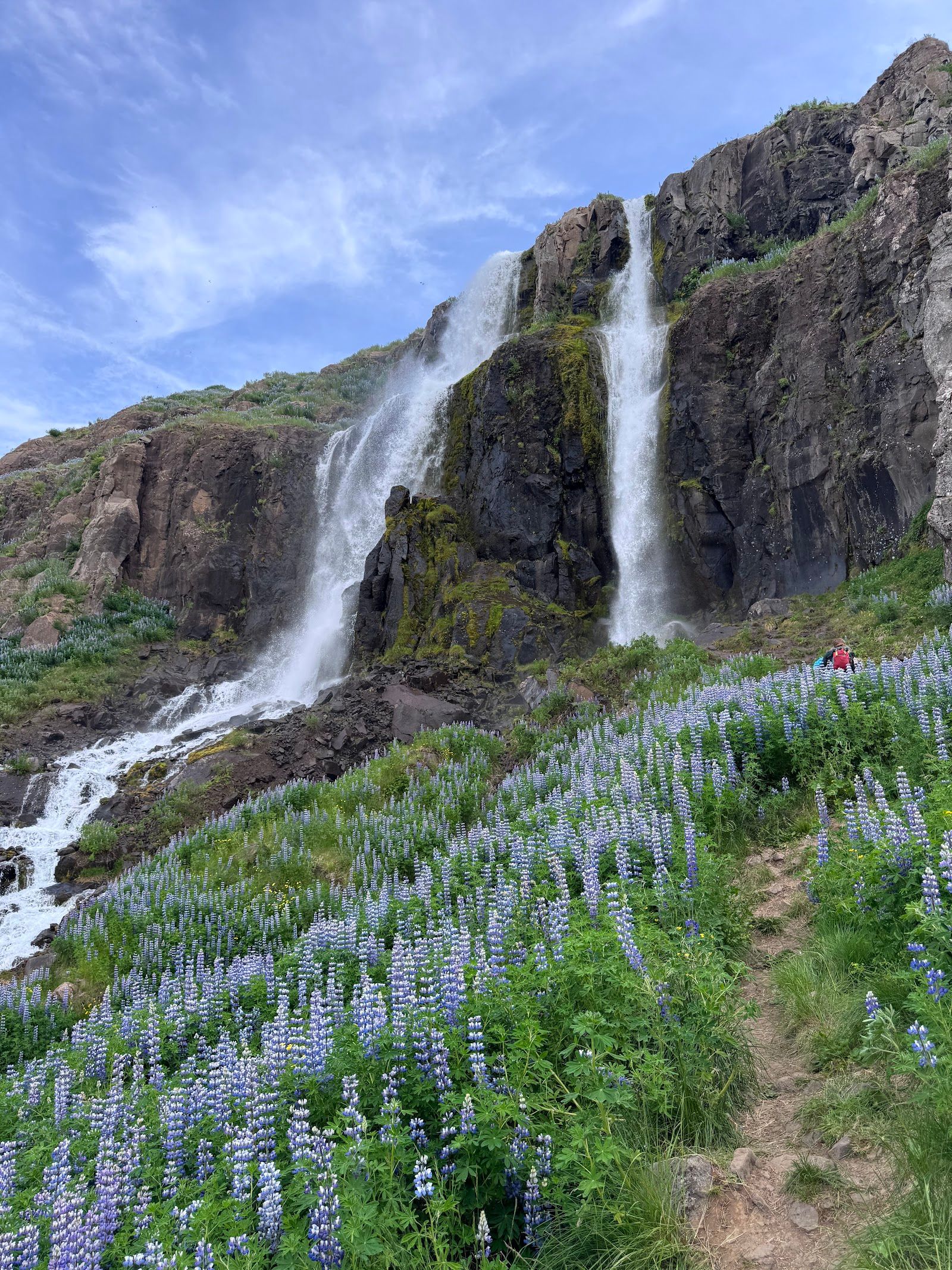 Búðareyrarfoss Waterfall