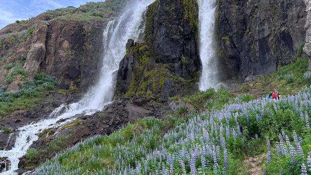 Búðareyrarfoss Waterfall