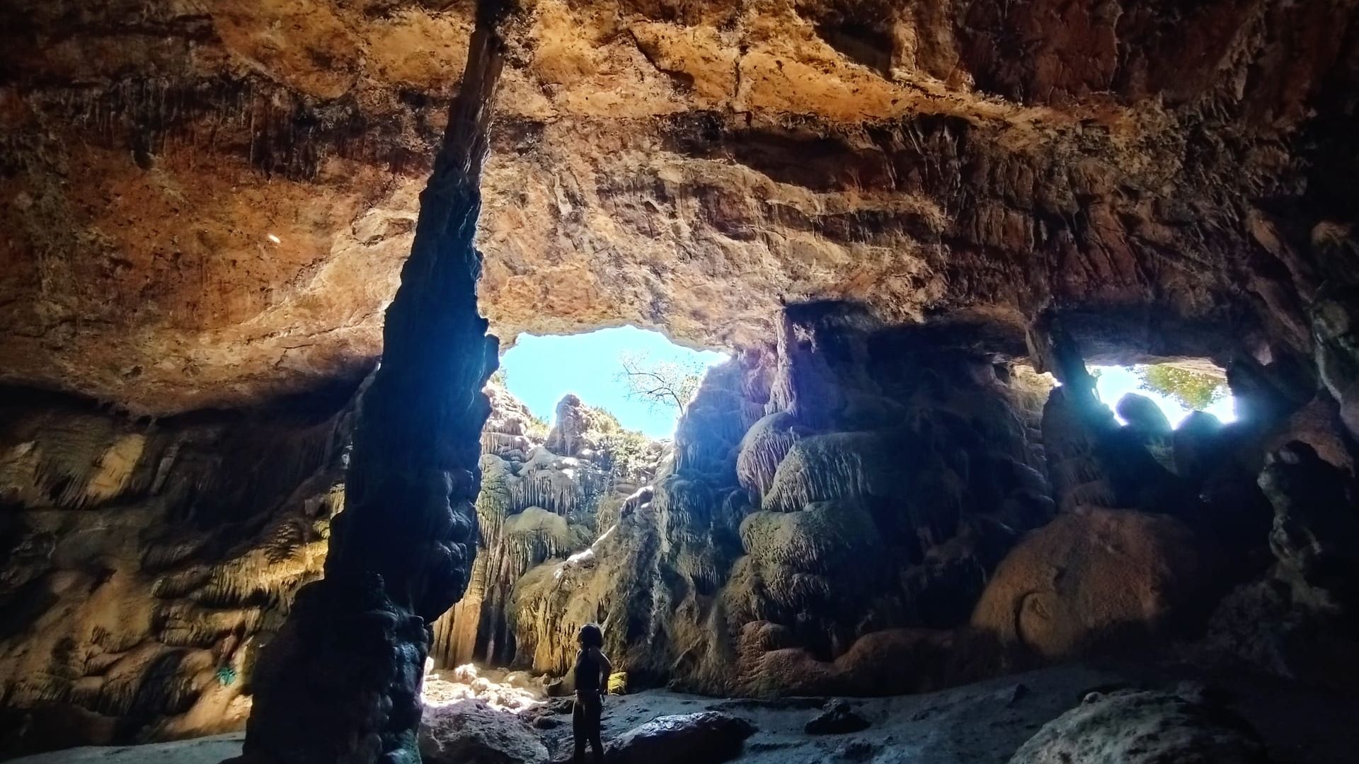 Пещера Серданья