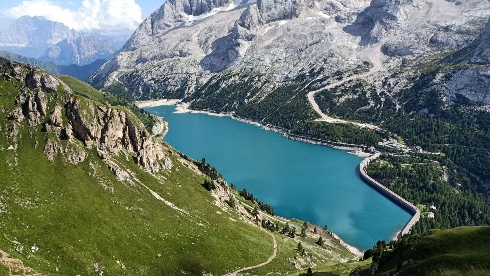 Озеро Федайя