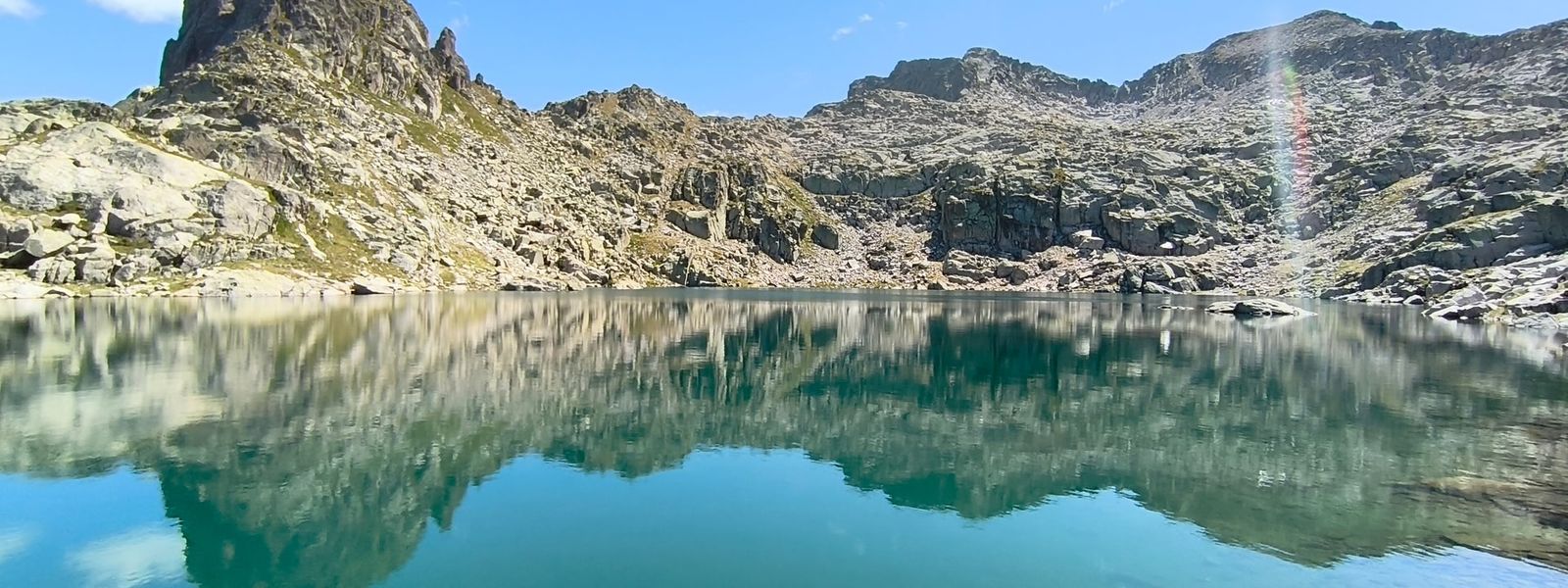 Gelat Lake