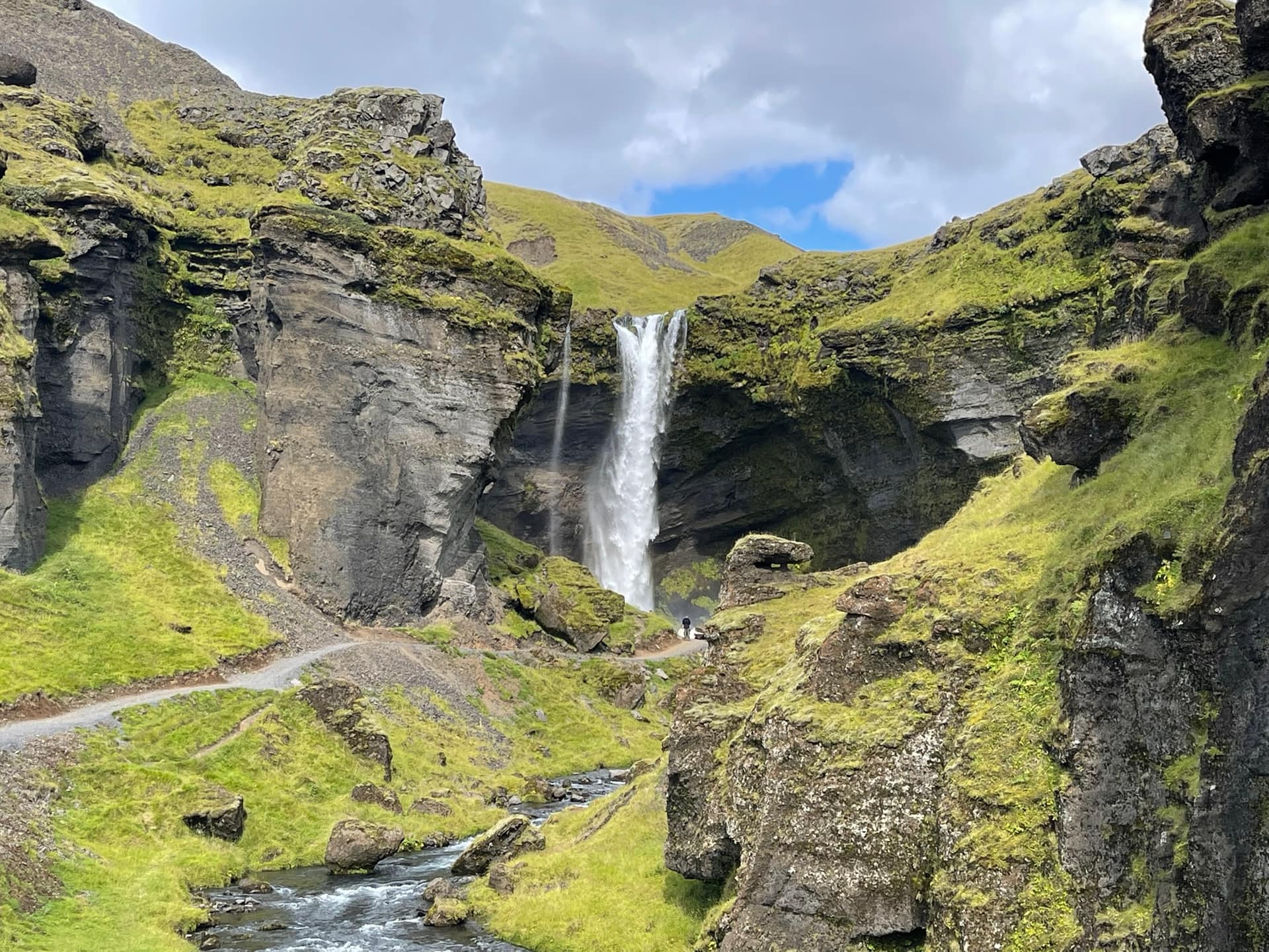 Водоспад Квернуфосс