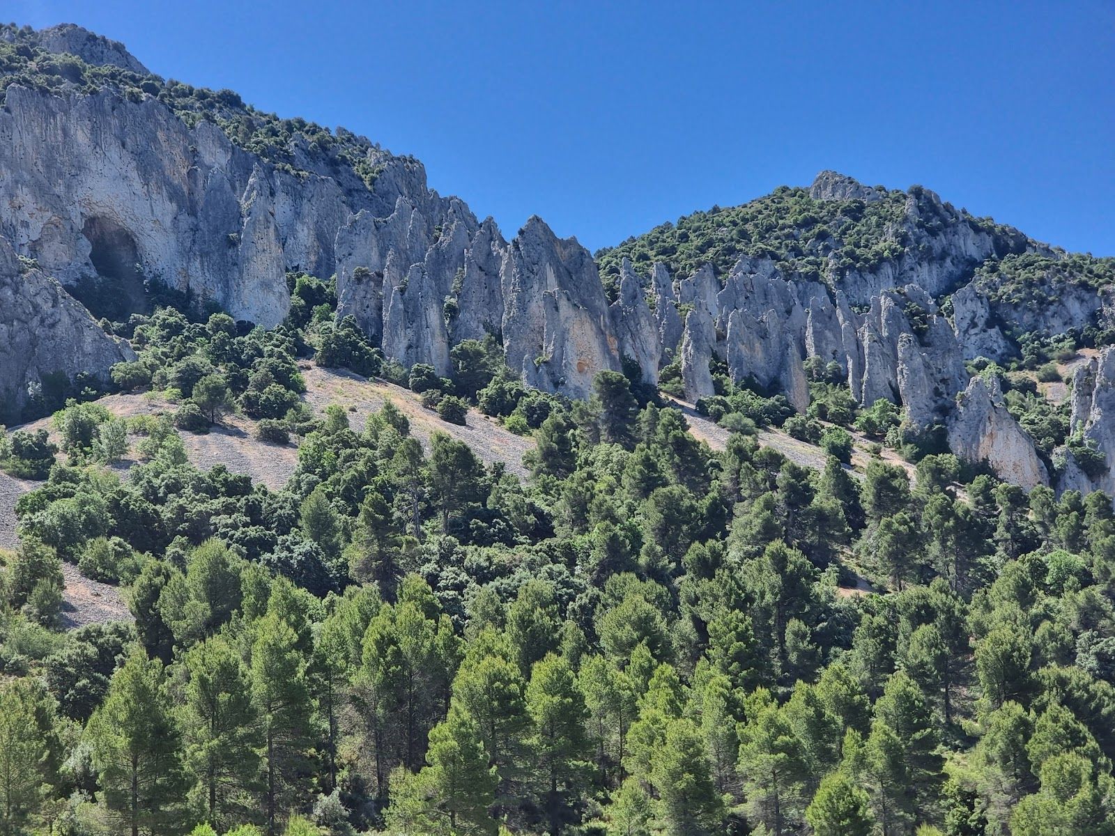 Els Frares de Serrella