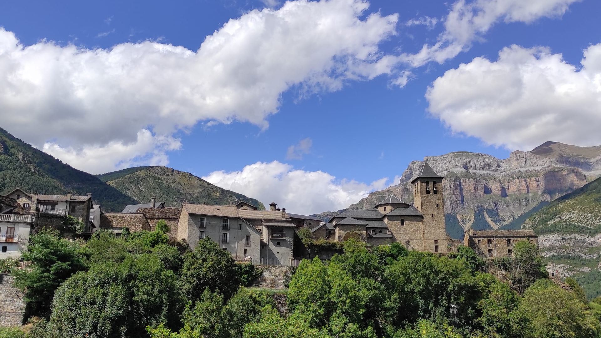 Деревня Торла-Ордеса