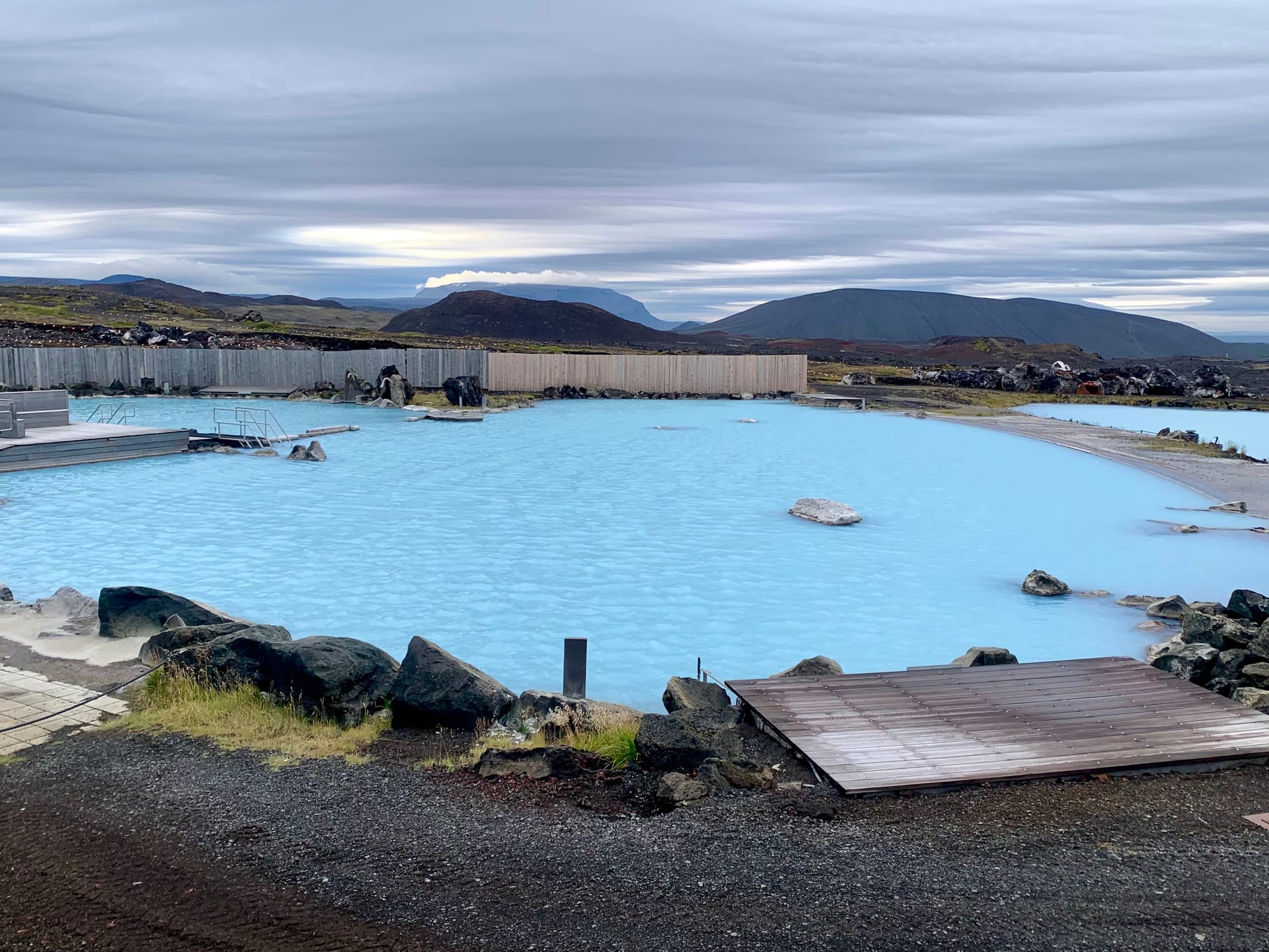 Бани на озере Миватн