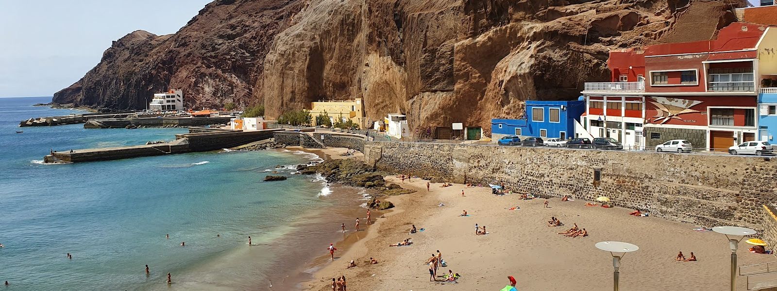 Sardina Beach