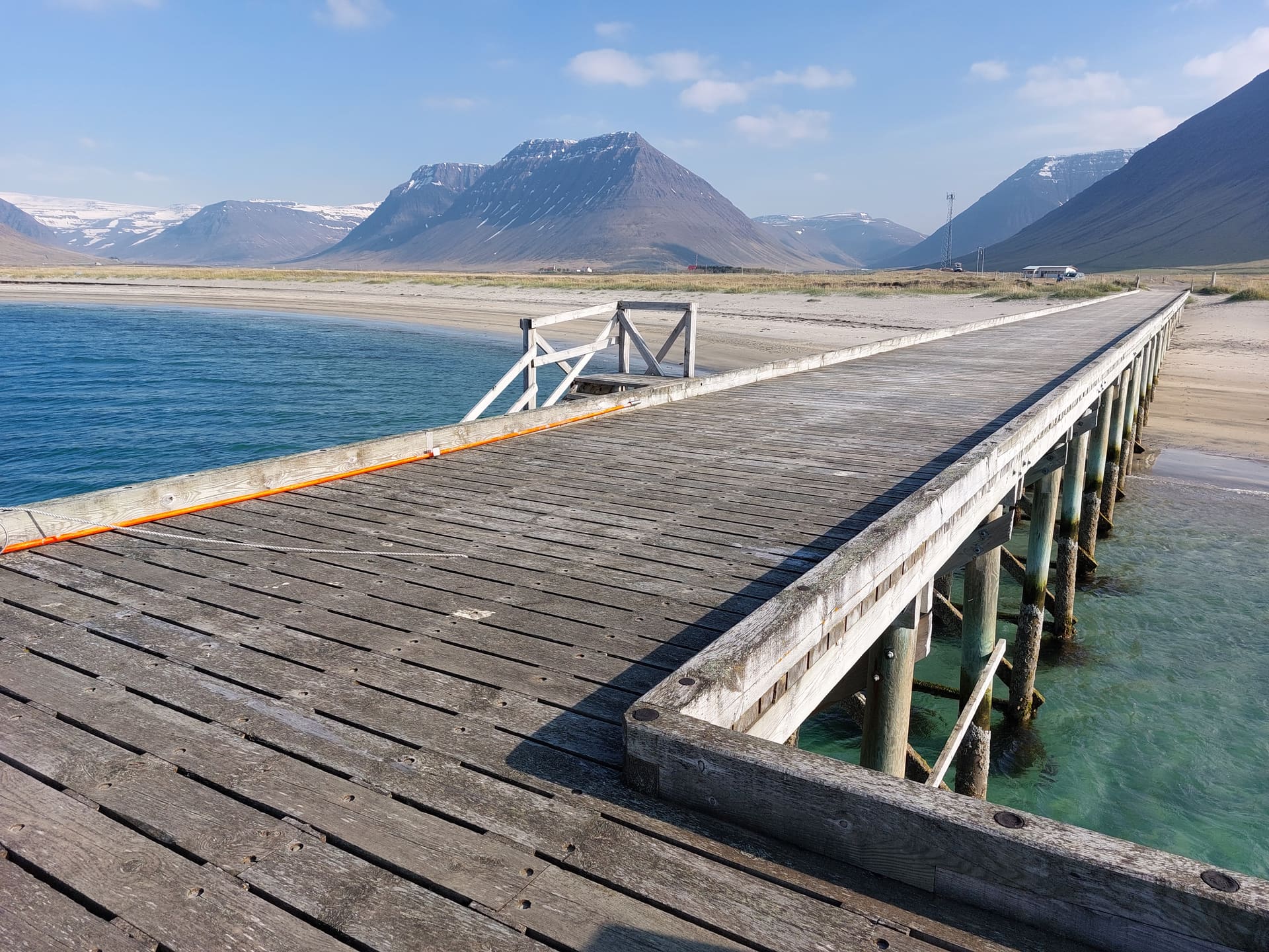 Пірс в Онунадфьорді