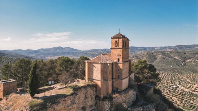 Замок Монтефрио