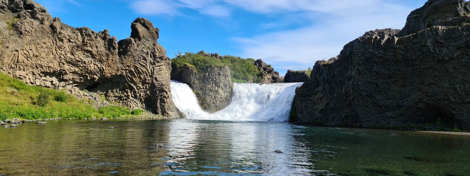 Hjálparfoss