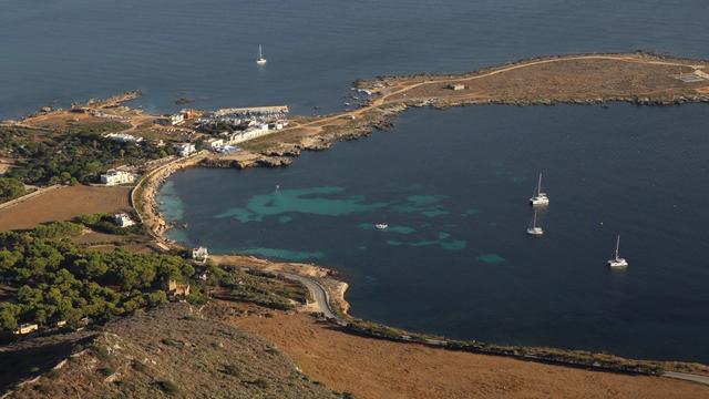 Cala Es Canaret