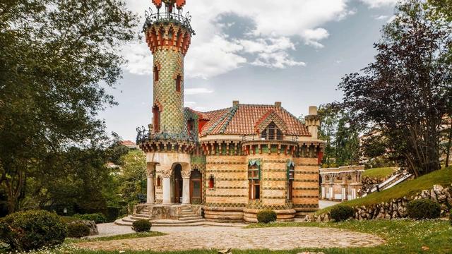 Эль-Капричо Гауди