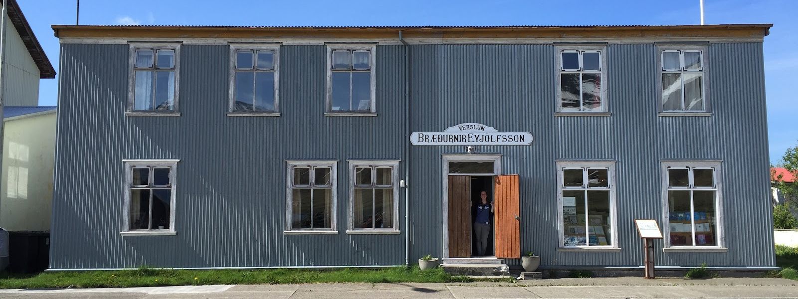 The Old Bookstore, Flateyri