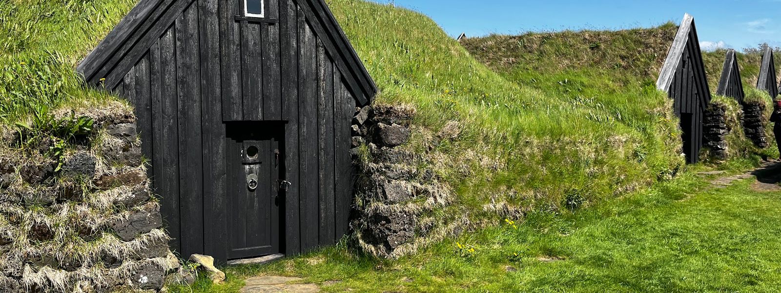 Keldur Turf House