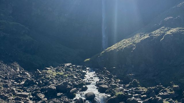 Водопад Флёгюфосс