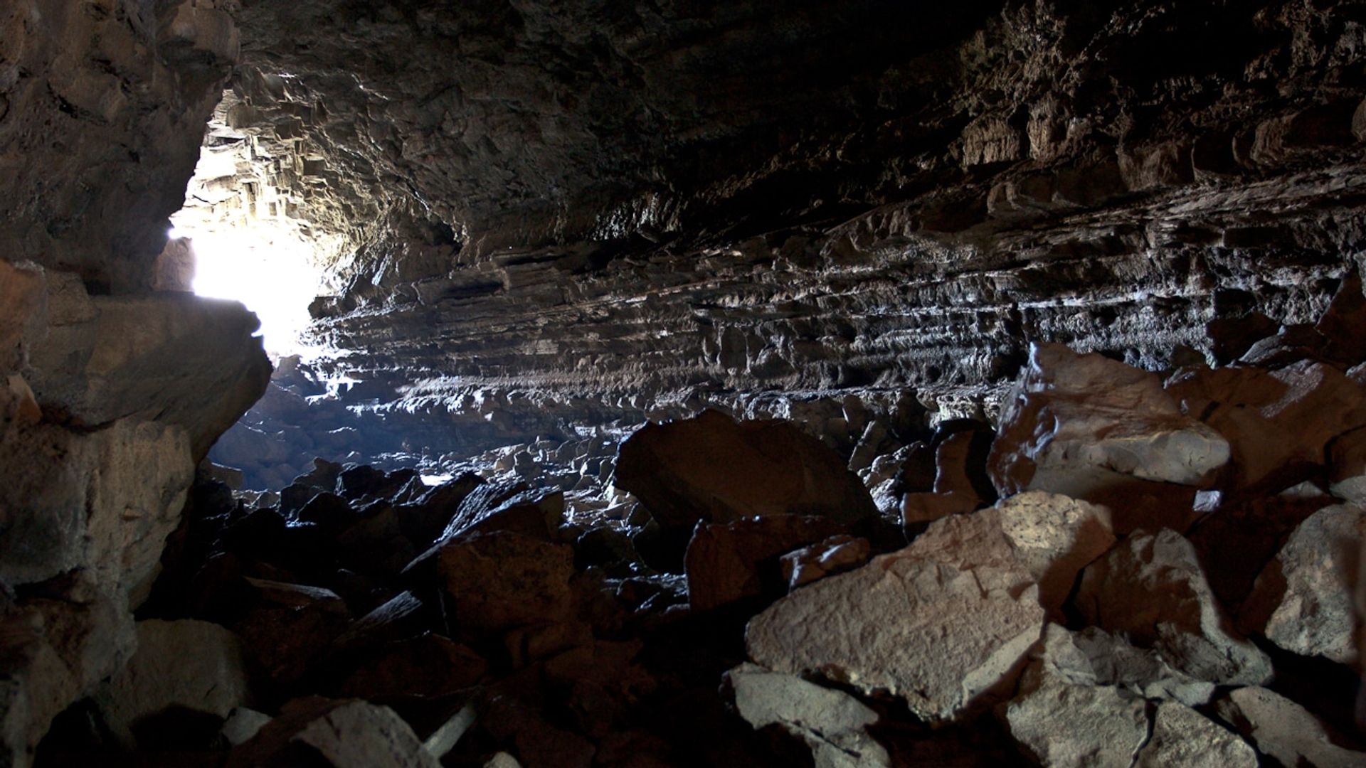 Печера Суртсхедлір