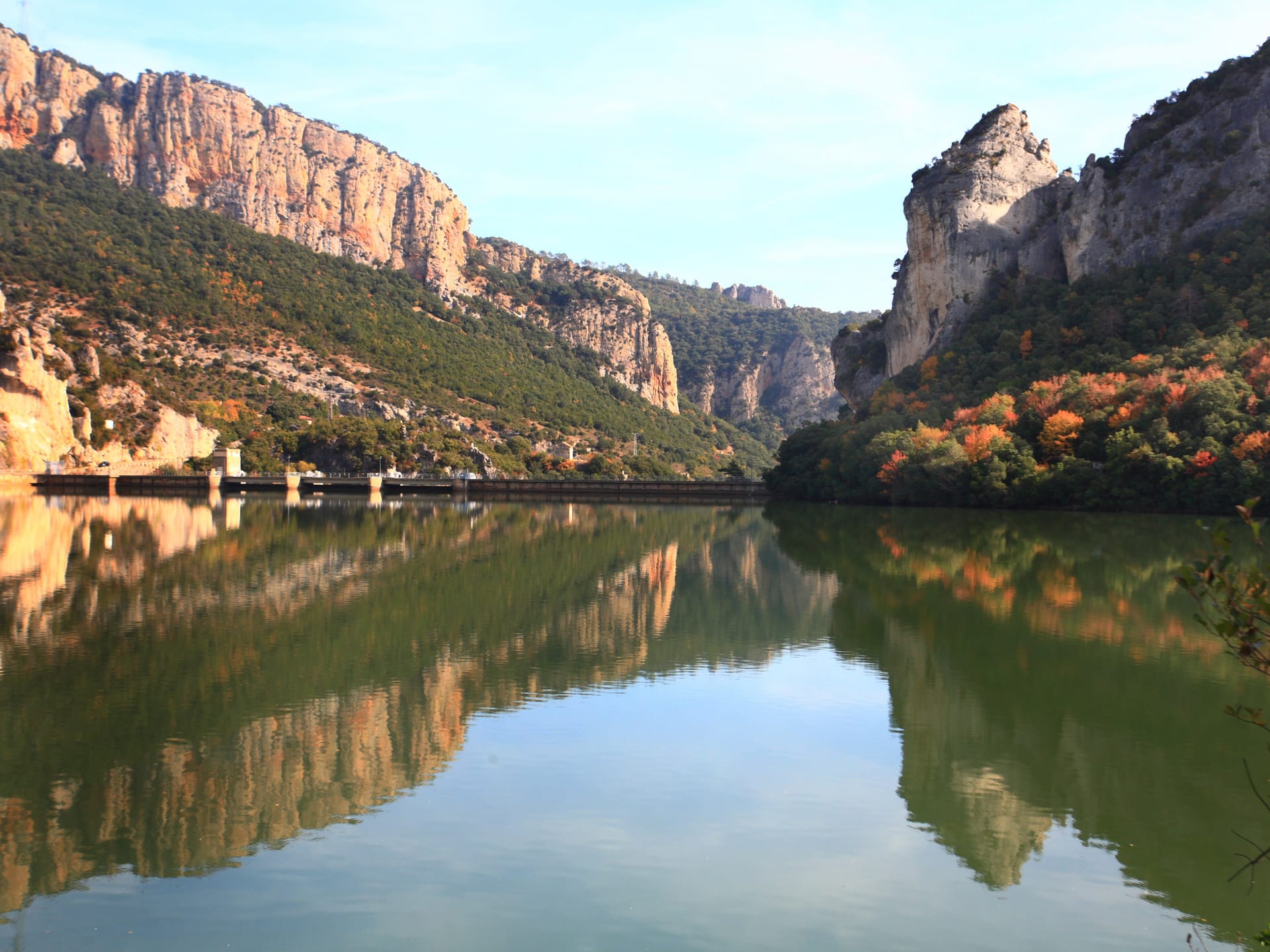 Водохранилище Соброн