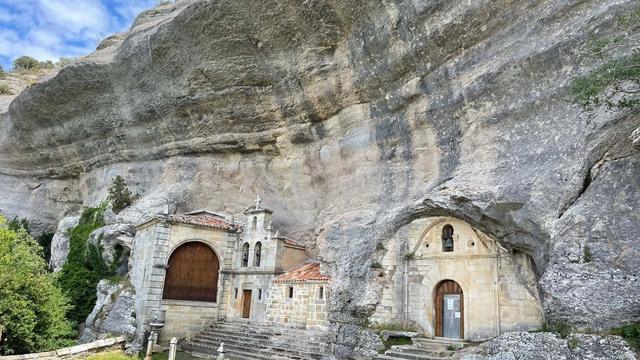 Пещерная церковь Святого Варнавы