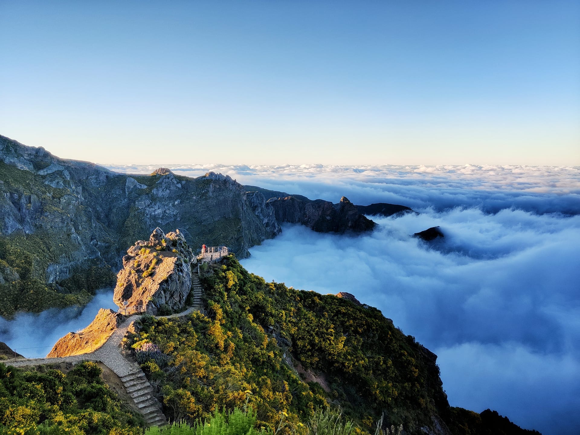 Смотровая площадка Нинью-да-Ман­та