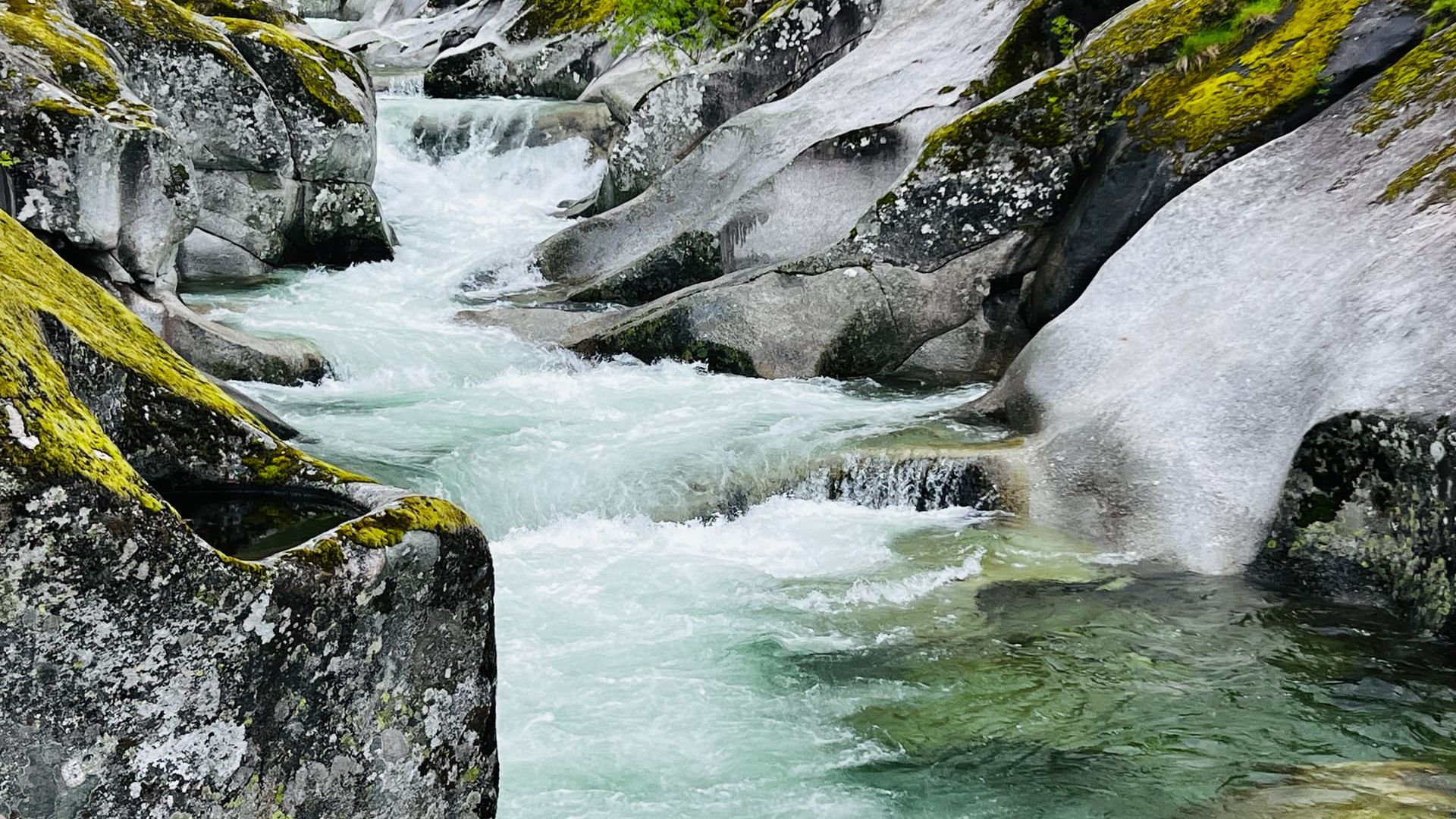 Природные бассейны Лос-Пилонес
