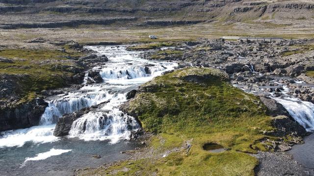 Водопад Хваларфосс