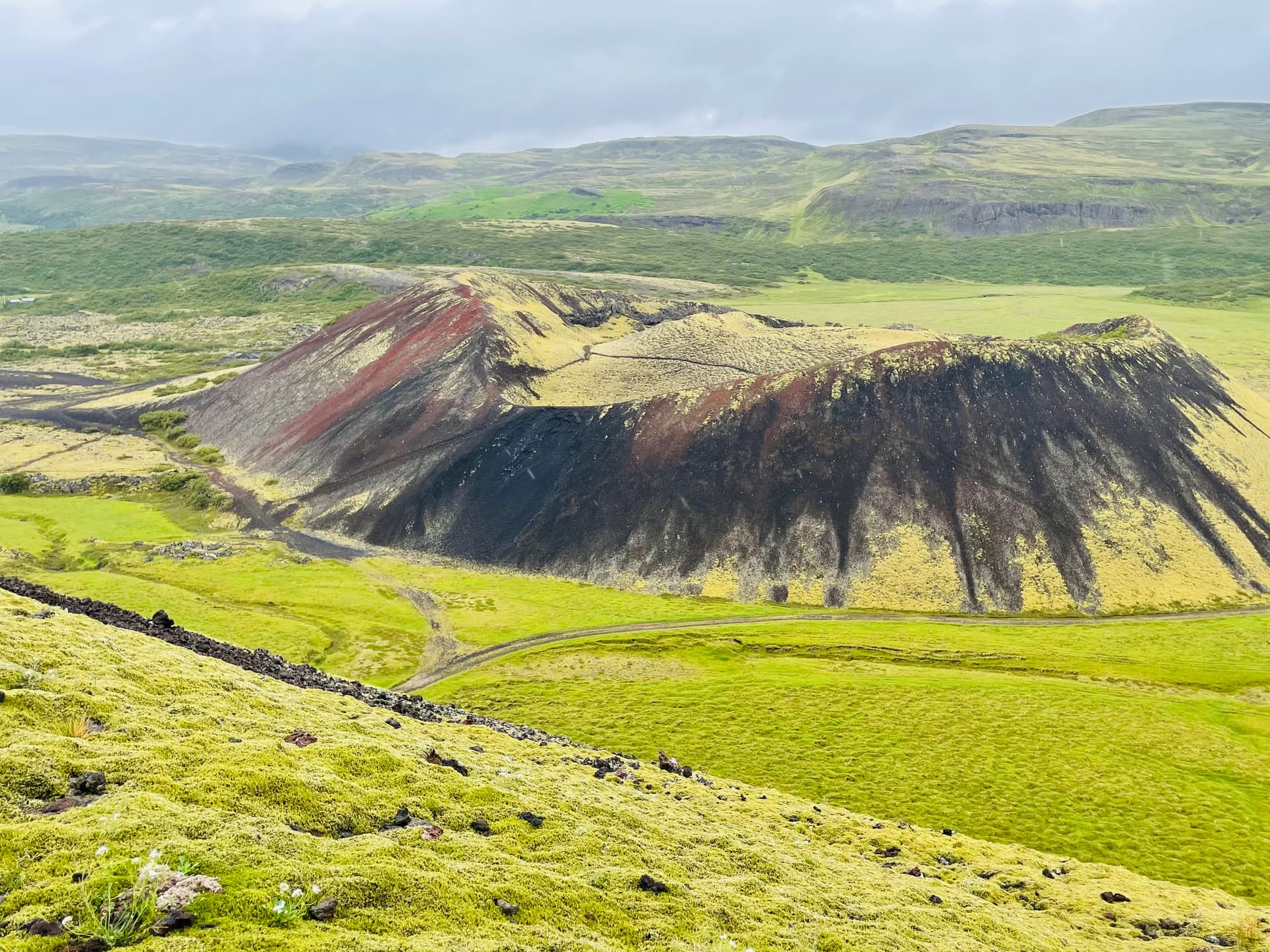 Кратер Граброк