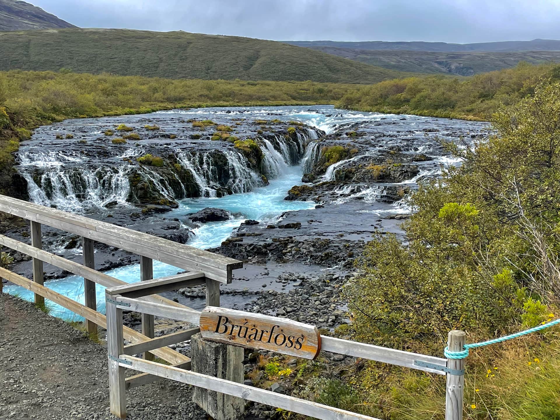 Водоспад Брюарфосс