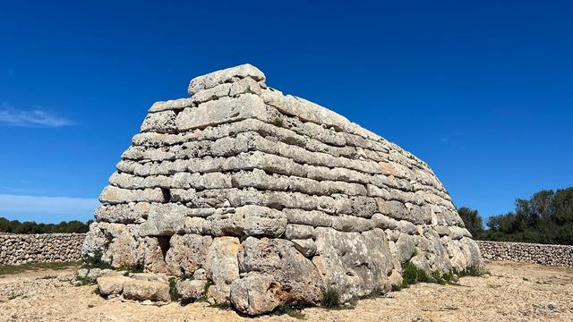 Naveta d'Es Tudons