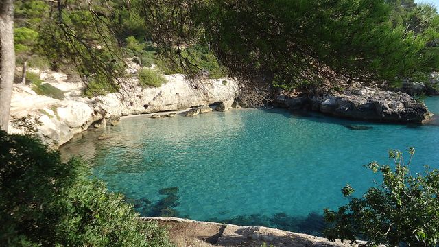 Cala Mitjaneta