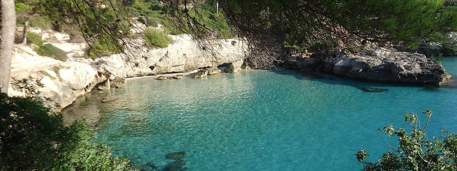 Cala Mitjaneta