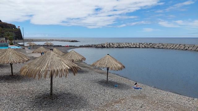 Praia da Ribeira Brava